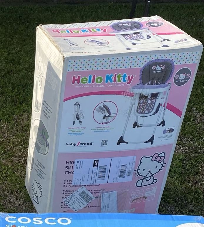 New Hello Kitty Highchair