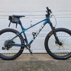 Trek ROSCOE 8 - $1500