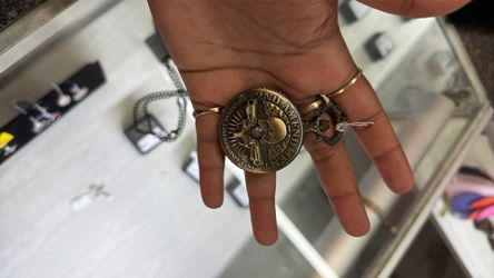 Vintage style pocket watch collectible