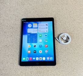Apple iPad 8th Generation WiFi + Cellular 32GB unlocked