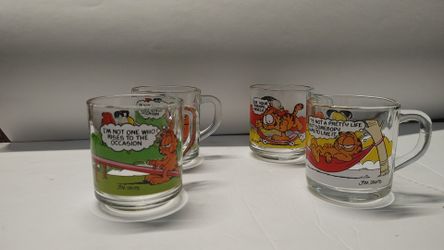 McDonalds Garfield Glasses/Mugs