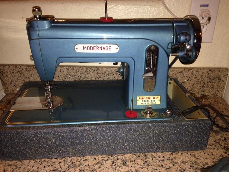 Modernage Precision Built 840 sewing machine