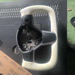 Tesla Model 3 2023 Yoke Wheel