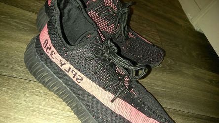 Yeezy boosts 350
