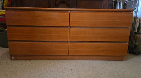 dresser - 6 drawer