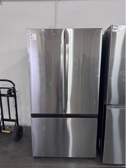 Samsung 32cu French Door Fridge RF32CG5100SRAA — $1,000 | Retail $2,100