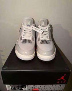 Brand New Jordan 4 Frozen Moments size 9 Men