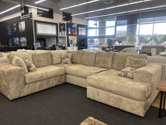 Huge Sectionals For Huge Families