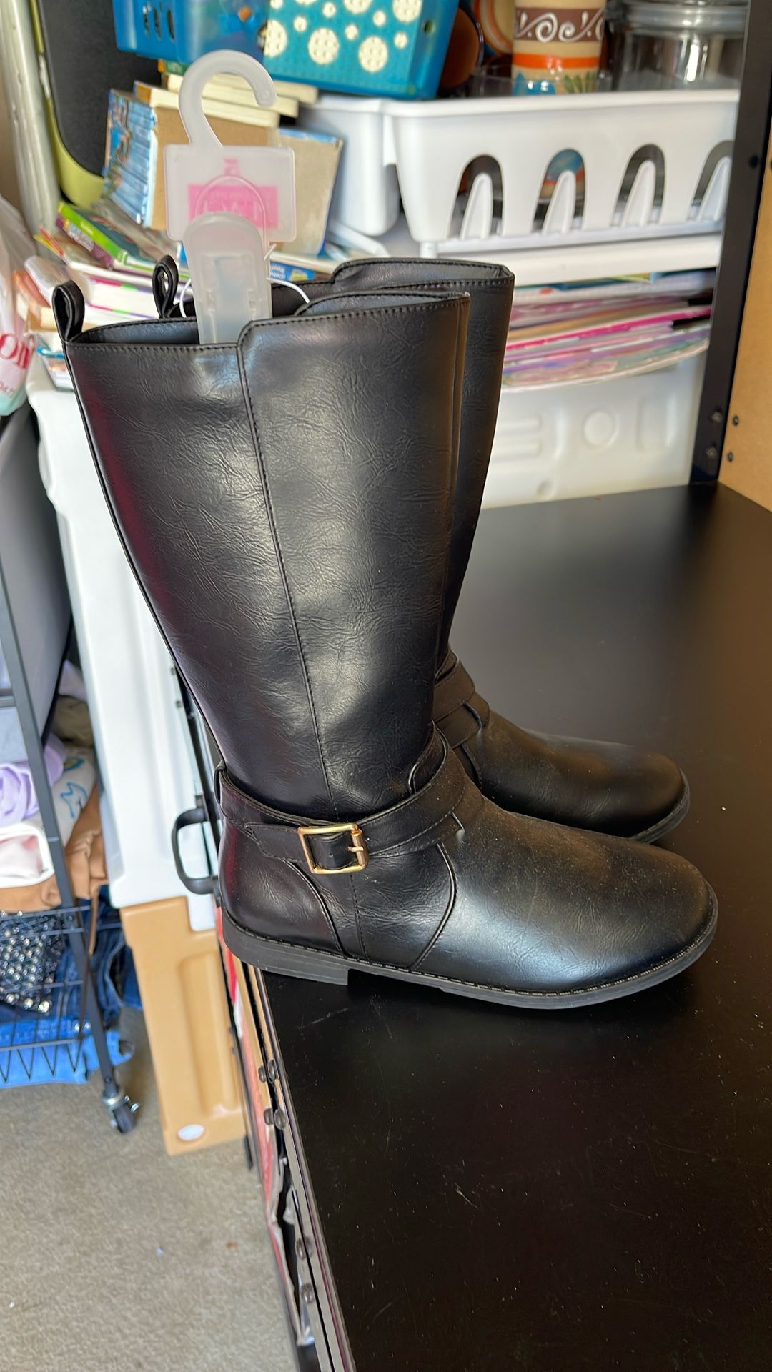 New Boots Saze. 5
