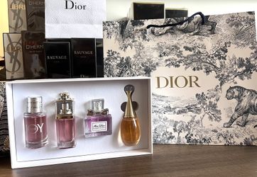 🔥【Best gift】Dior Luxury perfume gift set, 4 bottles, Brand New With Box And Bag