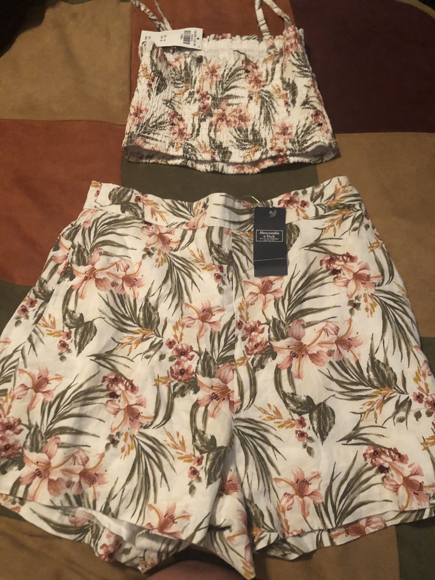 NWT xsmall Abercrombie and Fitch outfit