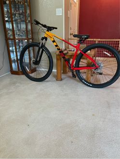 Trek Mountain Bike SOLD PENDING PICKUP