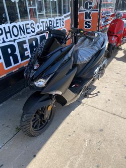 New Scooters  All Day  1133 Sw 27 Ave    $1400 Thumbnail