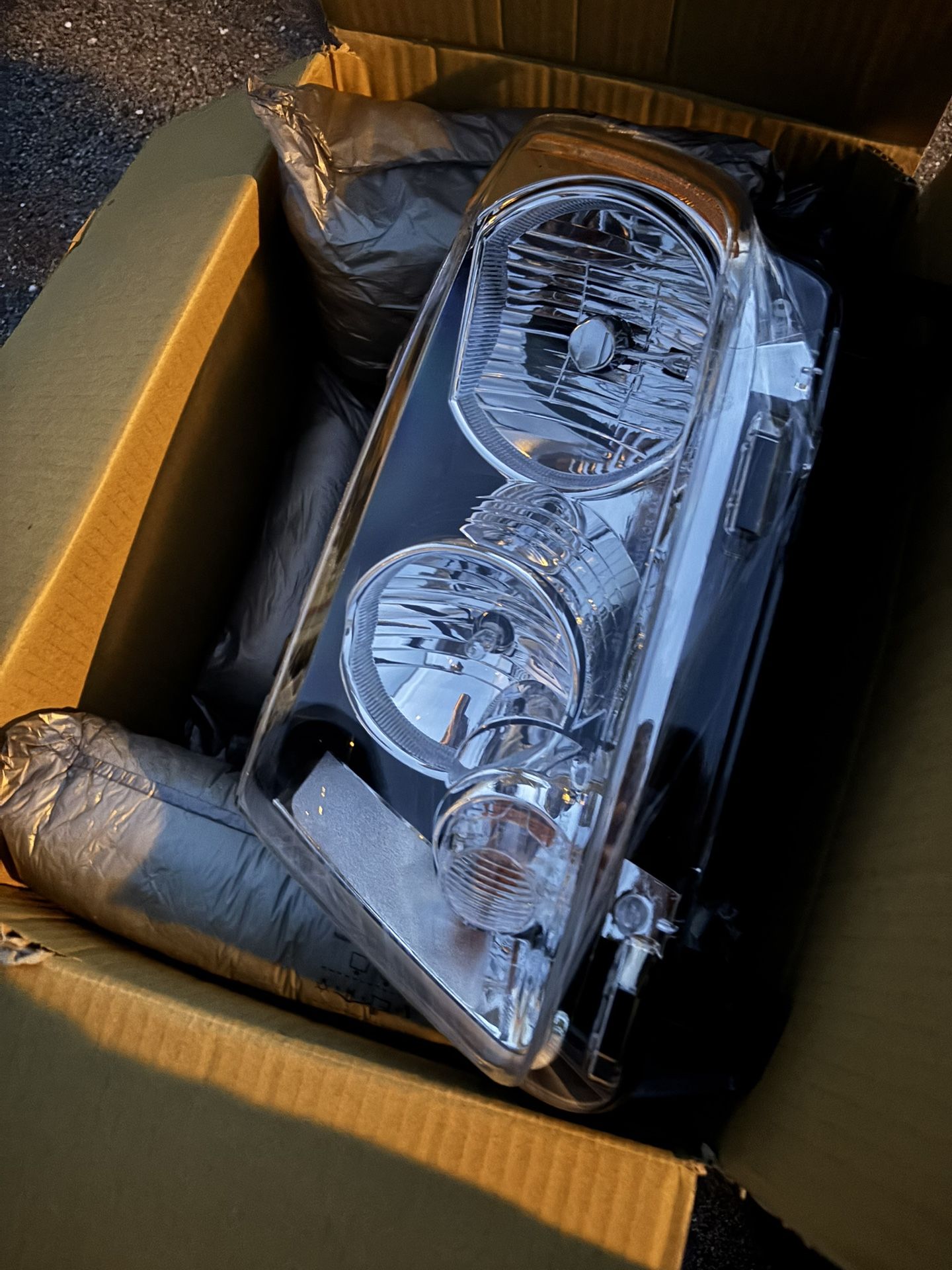 2014,2015,2016 Jeep Headlights