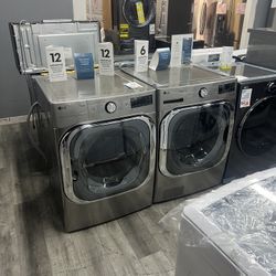 LG - Jumbo Mega Capacity 5.2 Cu Ft Front Load Smart Washer & 9.0 Cu Ft Smart Gas Dryer Laundry Pair In Graphite Steel 🔥