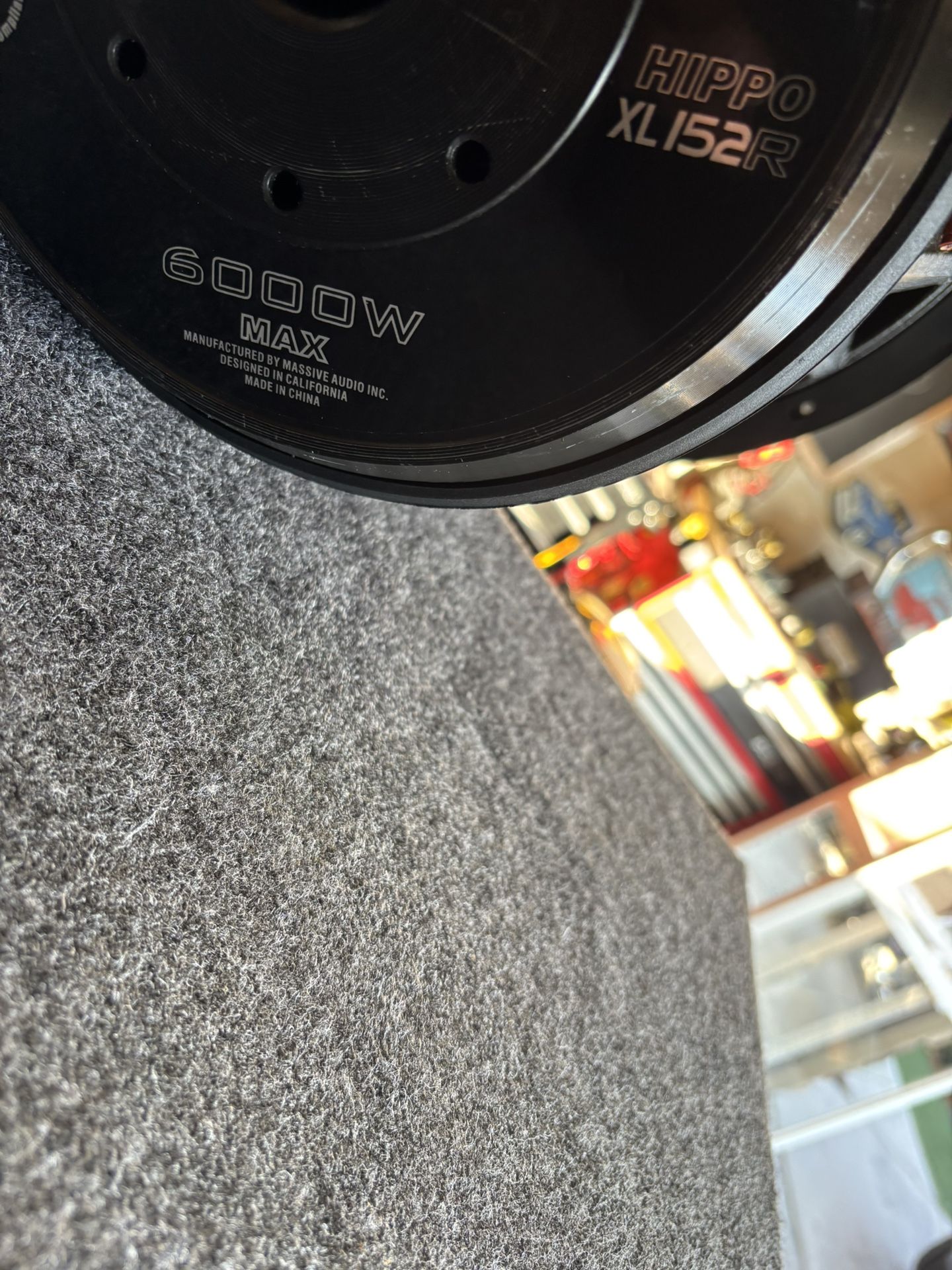 ***2nd Price Drop*****15” Massive Audio 152R