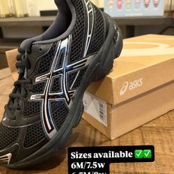 ASICS Gel 1130 Black Pure Silver Sizes 6M, 6.5M, & 10M