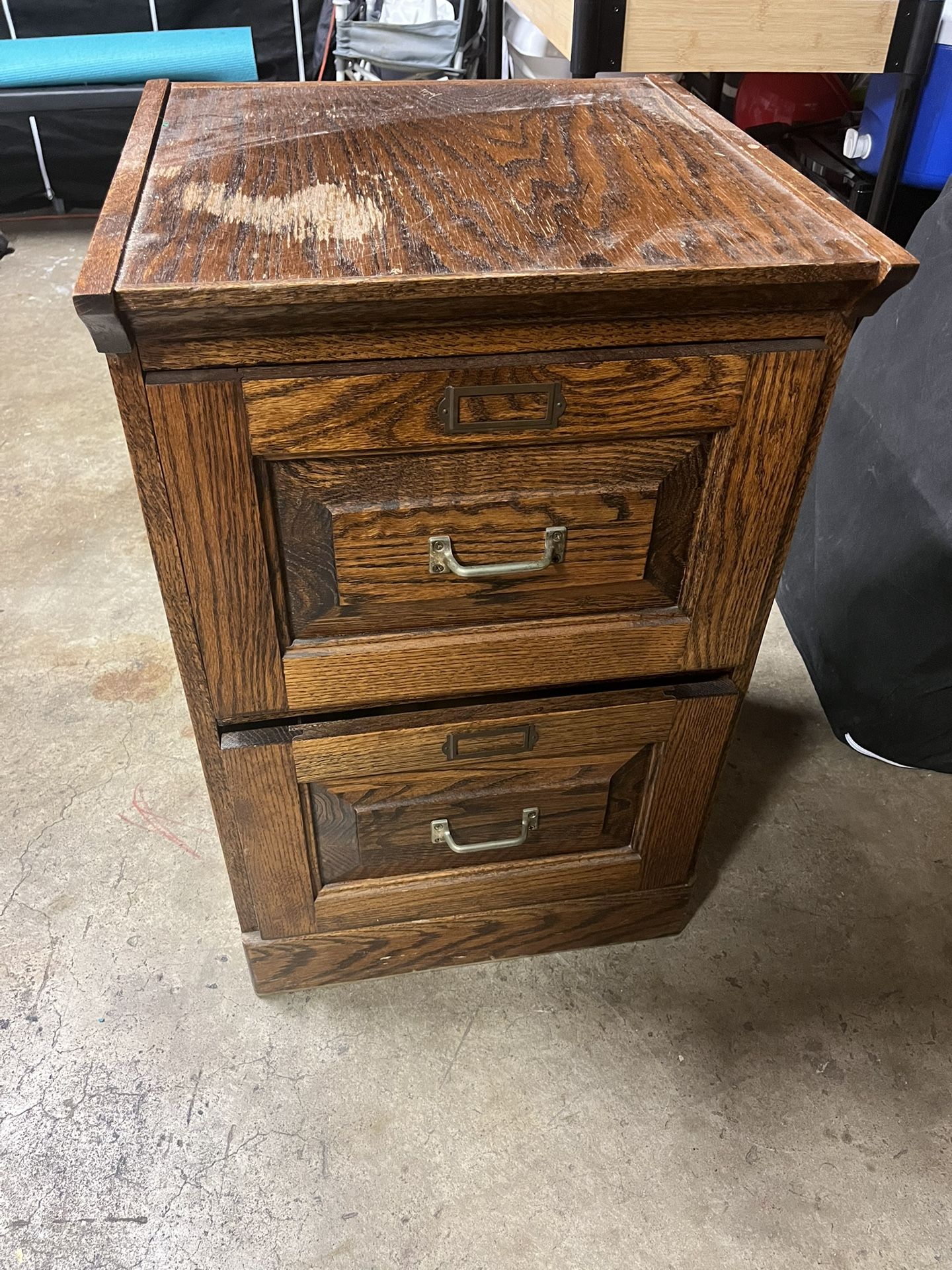 File cabinet (Free)