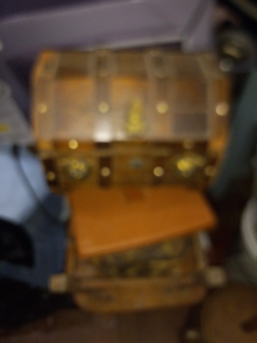 Vintage Jewelry Box
