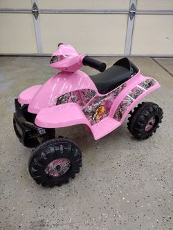 Power Wheels little ATV quad in pink camo