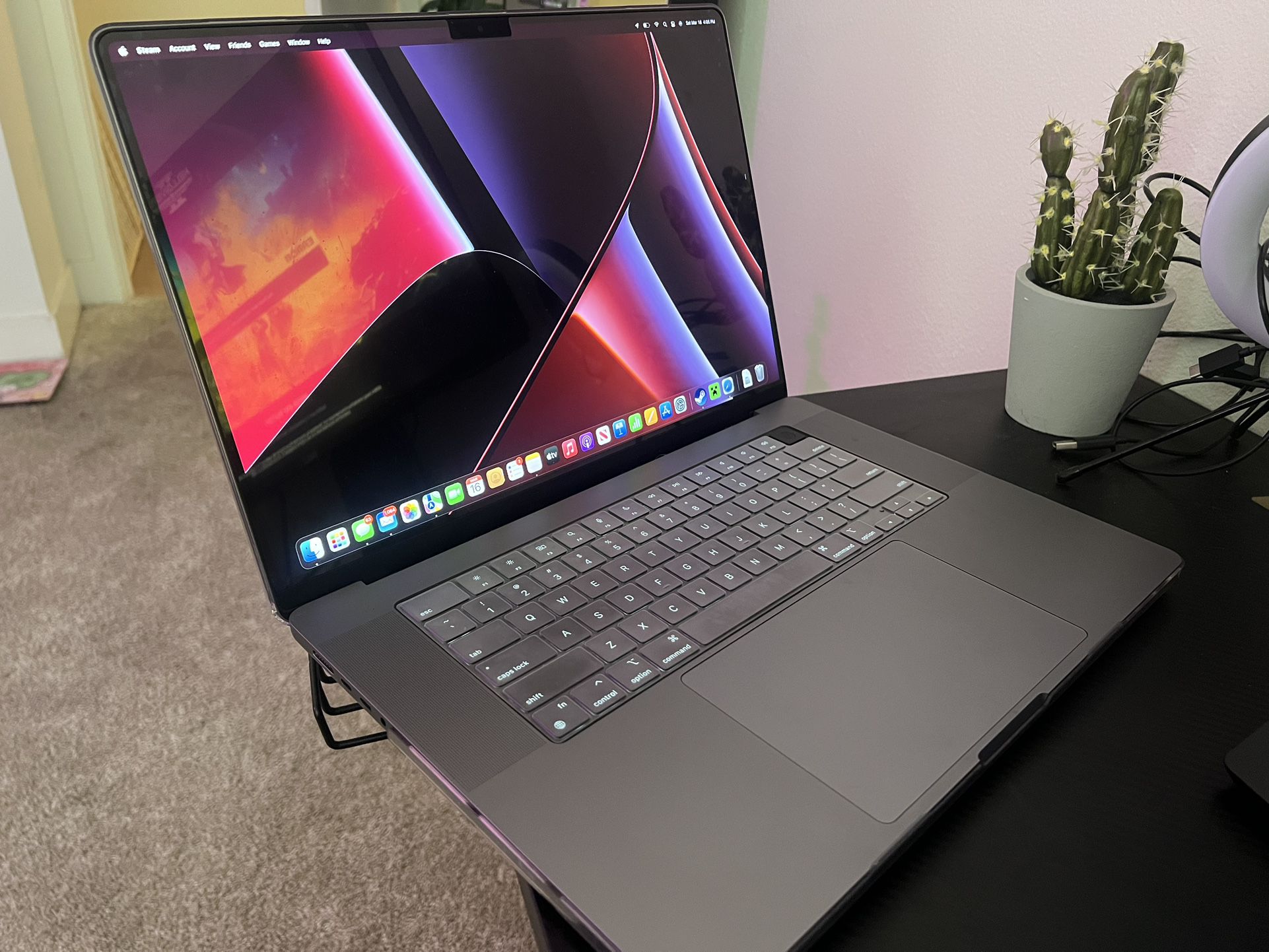 MacBook Pro 16" Laptop - Apple M1 Pro chip - 16GB Memory - 512GB SSD - Space Gray - Space Gray 