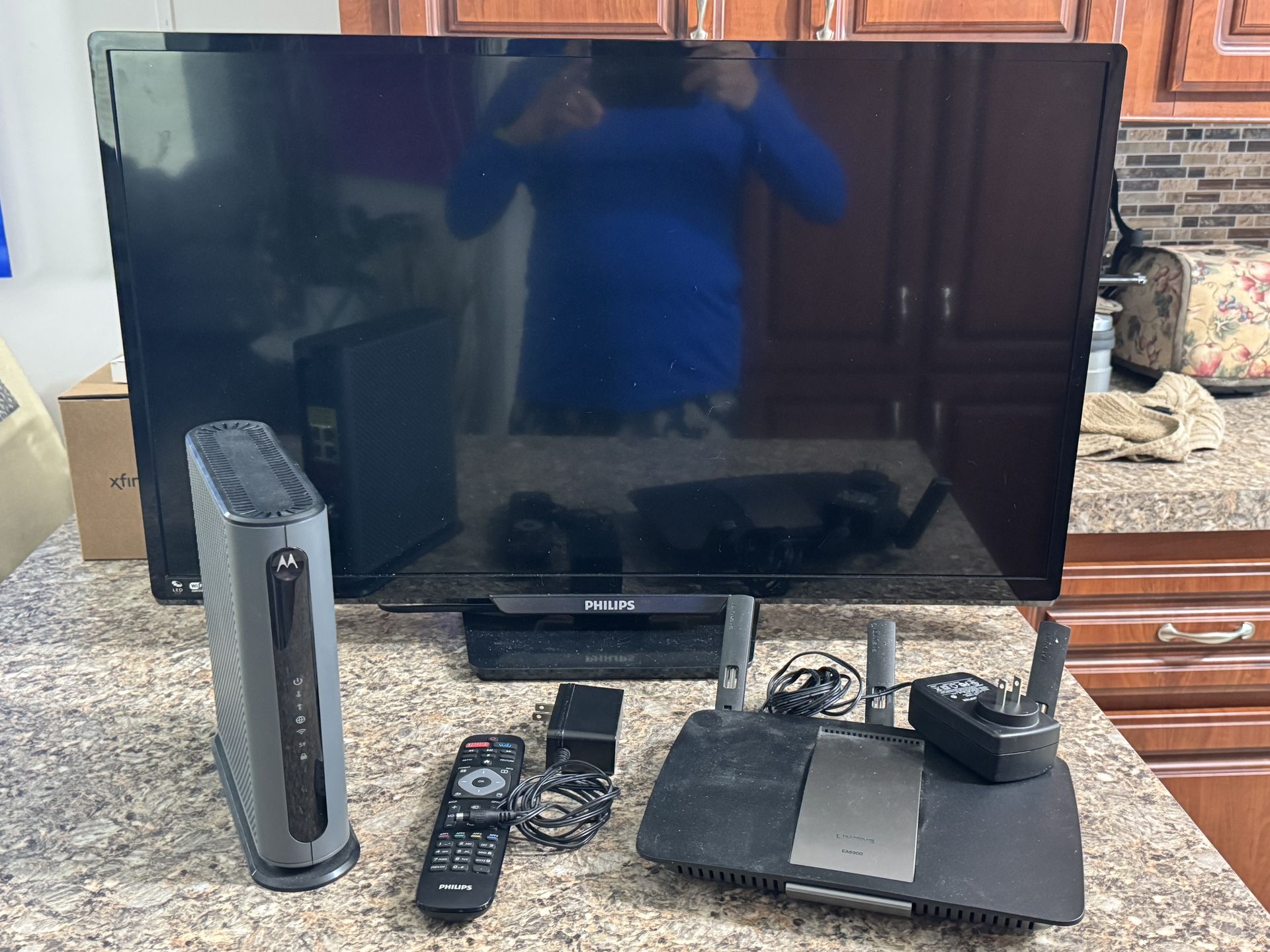 Combo Tv And Rauter