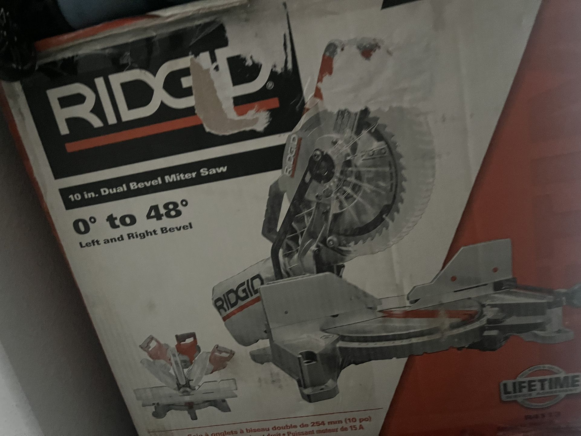 Rigid Milter Saw