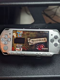 PSP 3000 Unlocked w/ Installed Games + Discs + Emulators + Case