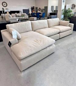 Elyza cloud sectional couch with chaise Only $39 Down Payment 👉 PLEASE ASK FOR JON GREEN WHEN YOU ARRIVE!