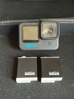 GO PRO HERO 11 BLACK BUNDLE