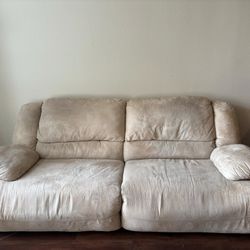 Comfortable Manual Reclining Sofa $200 