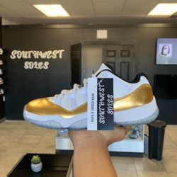 Jordan 11 Low Closing Ceremony Size 8 Now Available In Store!