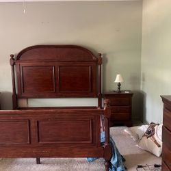 Bedroom Set Oak Colored