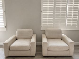 RH Maxwell swivel chair