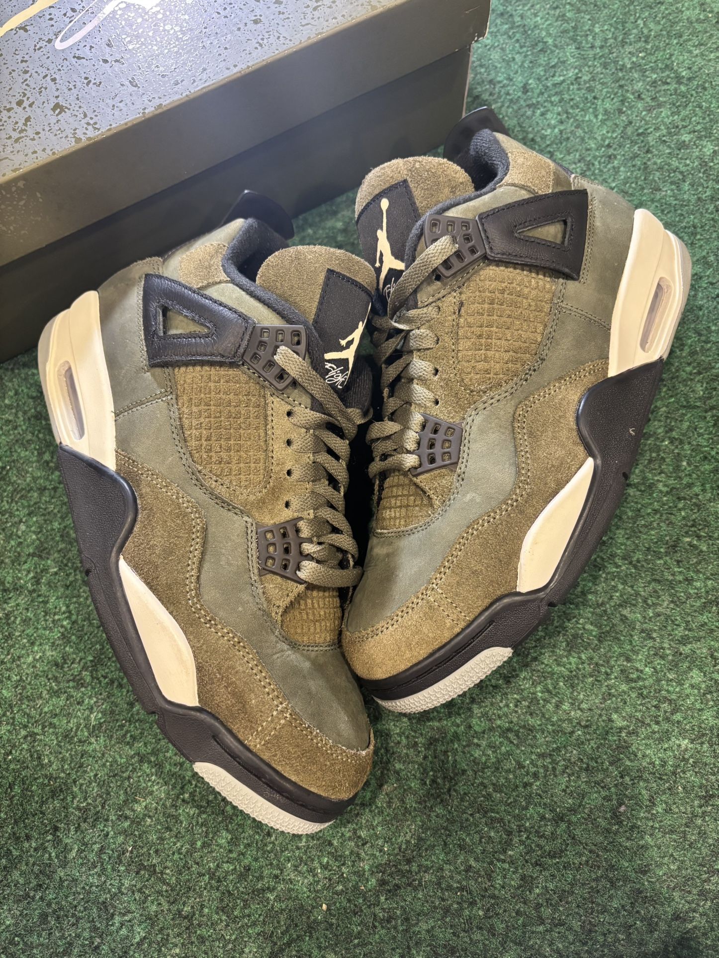 JORDAN 4 CRAFT OLIVE SIZE 8.5