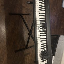 yamaha piano exelente condición 