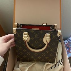 Louis Vuitton Purse