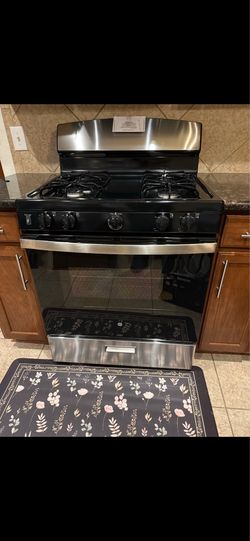 Brand new oven