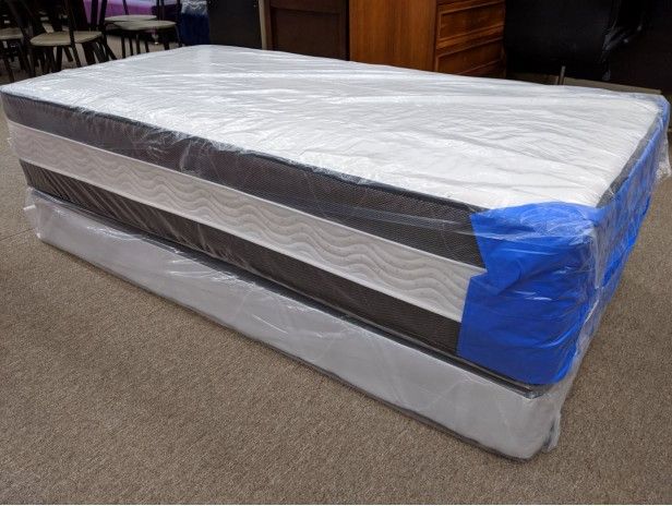 Twin Size PillowTop Jumbo Mattress 15 In Thick With Box Spring Special