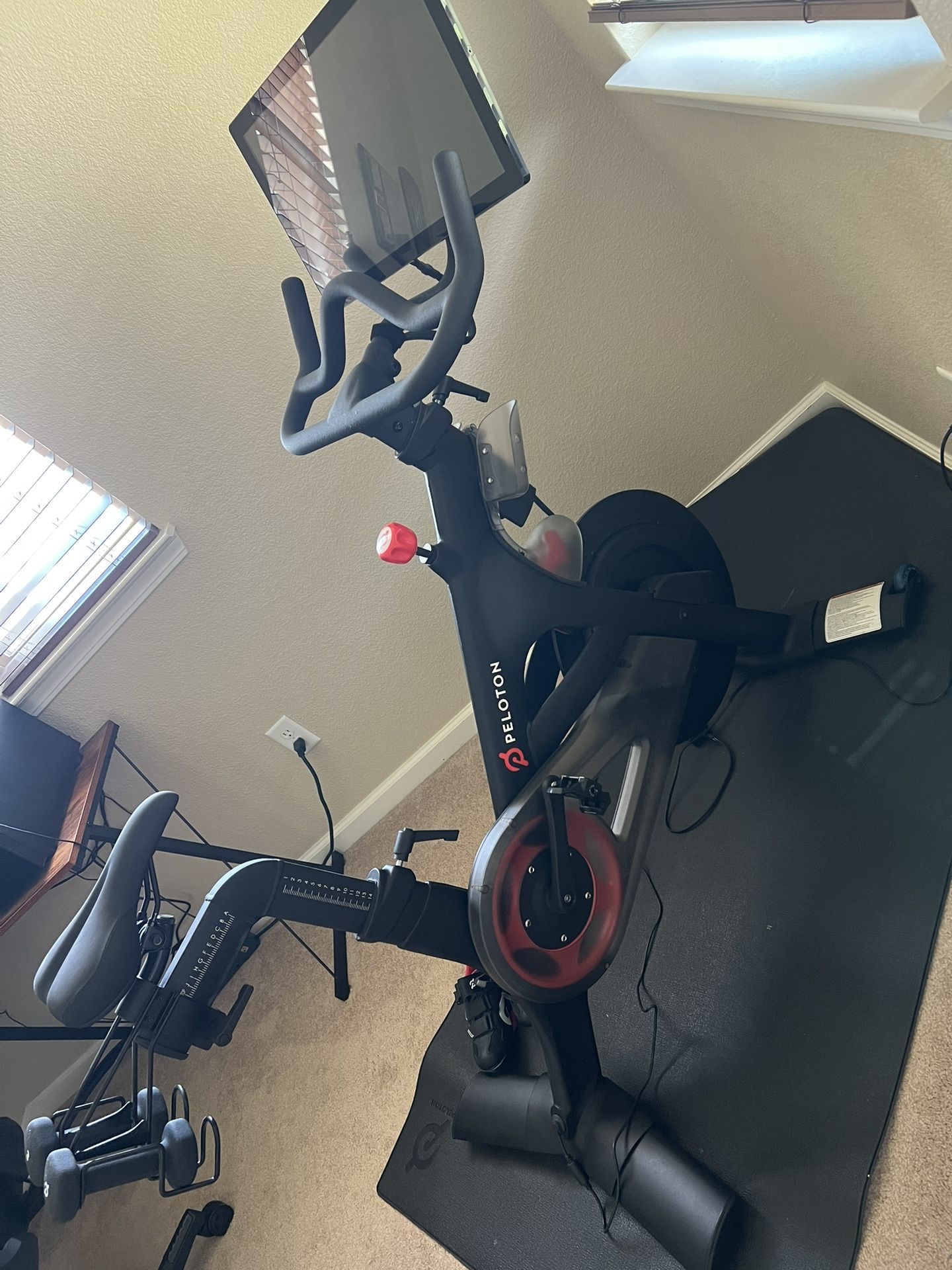 Peloton Bike – Lightly Used + Accessories Included