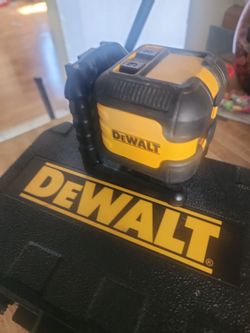 DeWalt Cross Line Laser Level