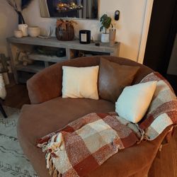 Oversized Swivel Chair (burnt Orange Color)