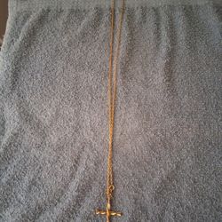 24.5 Inch Gold Rope Chain With Cross 
