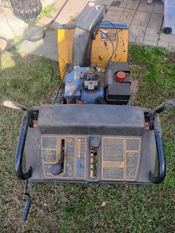Club Cadet Gas And Electrical Start Snow Blower
