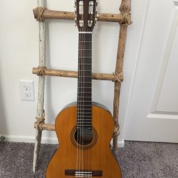 Yamaha Classical Guitar, OBO