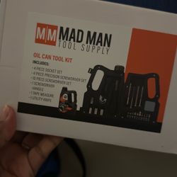 Mad Man Oil Can Tool Kit 