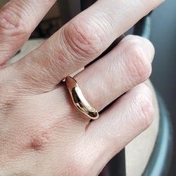 NEW!!! Thin Wavy Gold Metal Ring 
