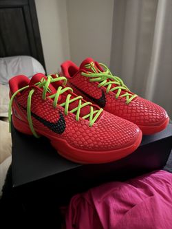 Kobe Reverse Grinch 10.5