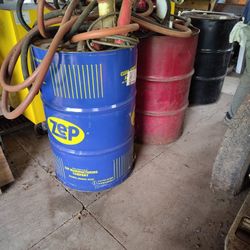FUEL TRANSFER TANKS AND PUMPS WITH 20-FT HOSE