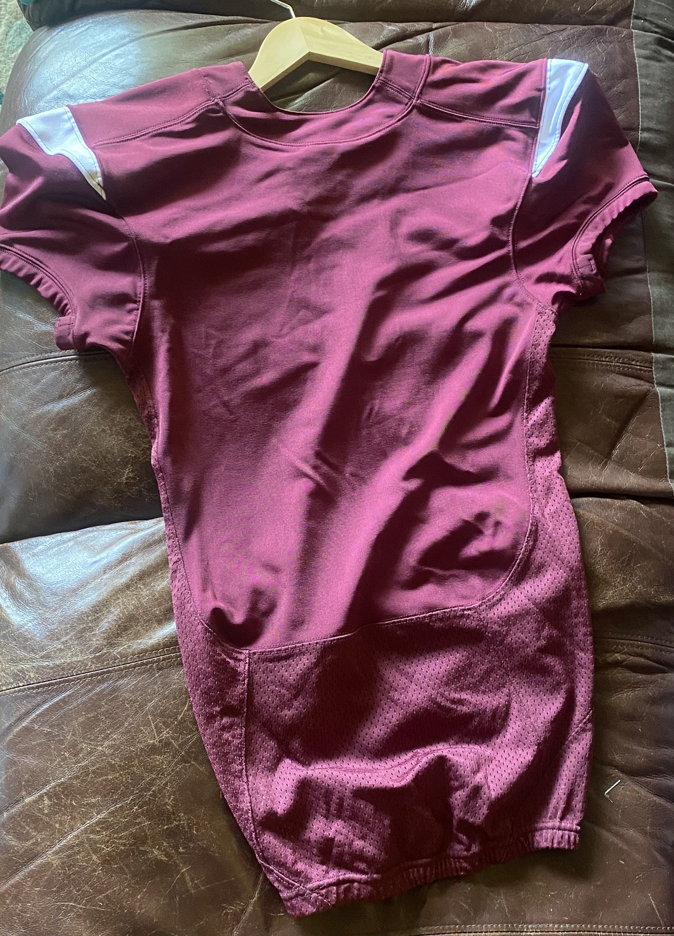 Nike sportswear size S. Women’s. New. 